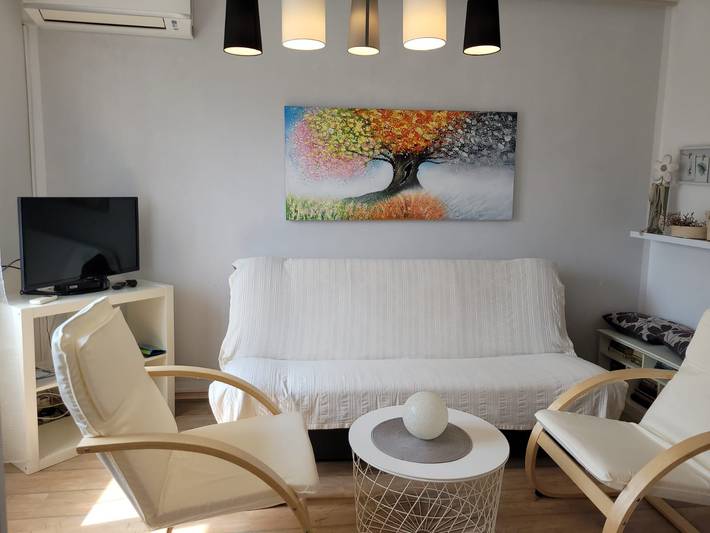 Ganze Wohnung, Ferienwohnung für 2 Personen mit Terrasse in Medulin Stadt, Medulin