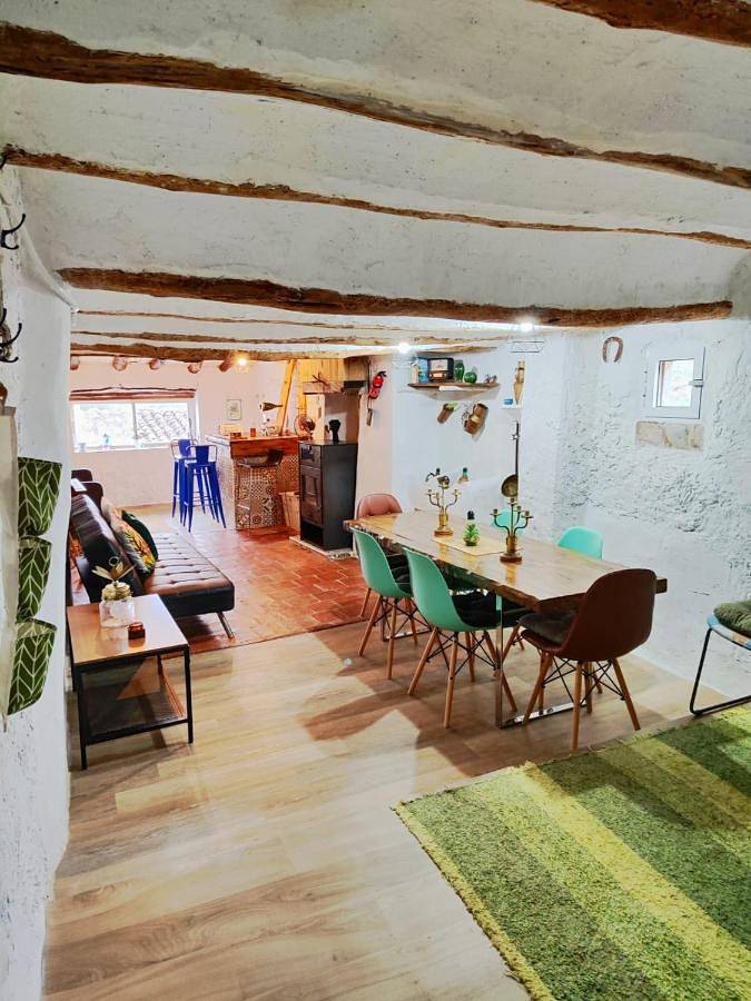 Location de vacances pour 8 personnes, avec vue et terrasse à Chelva - 4