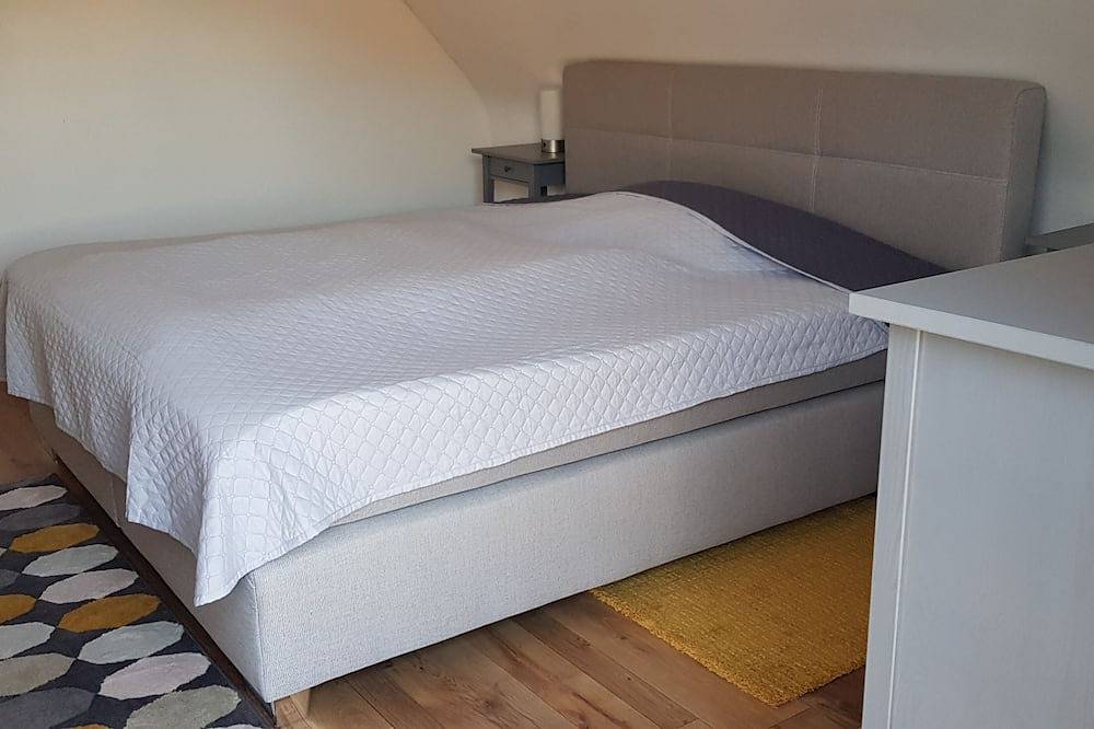 Ganze Wohnung, Ferienwohnung Auszeit! Mitten im Pfälzer Wald. in Erfweiler, Landkreis Südwestpfalz