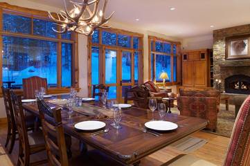 Vacation House for 12 Guests in Teton Village, Bridger-Teton National Forest, Picture 2