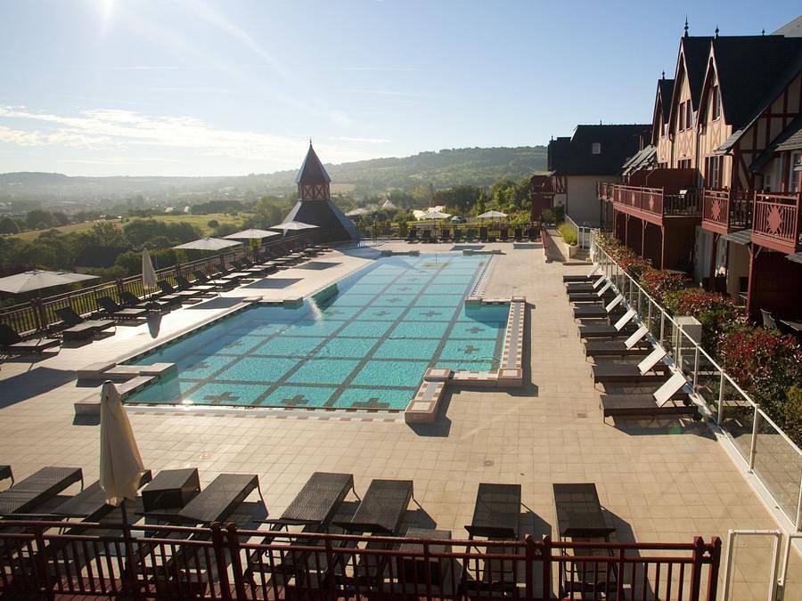 Pierre & Vacances Premium Résidence & Spa - Appartement 4 personnes - 1 Chambre - Terrasse Ou Balcon in Saint-Sauveur-de-la-Mer, Région de Lisieux