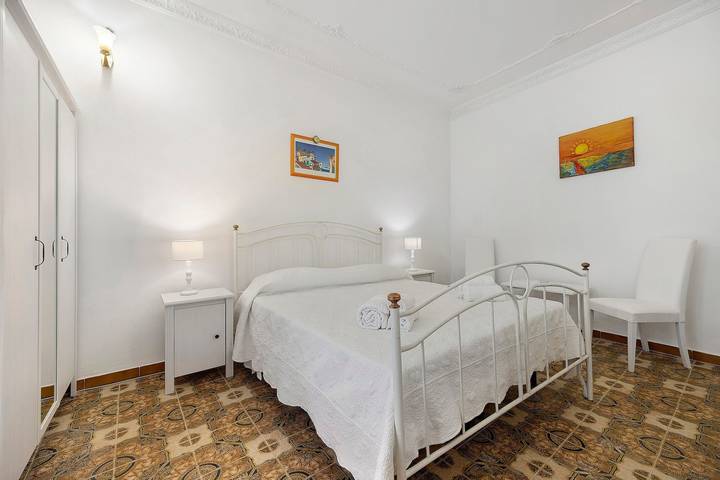 Appartement entier, Appartement « Le Stanze Del Sole - Blu » avec balcon et climatisation in Palerme, Province de Palerme