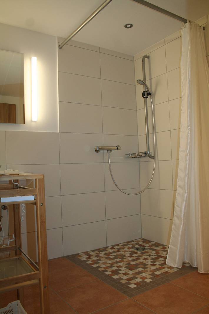 Ferienwohnung für 2 Personen, mit Balkon und Terrasse sowie Garten am Tegernsee - 3