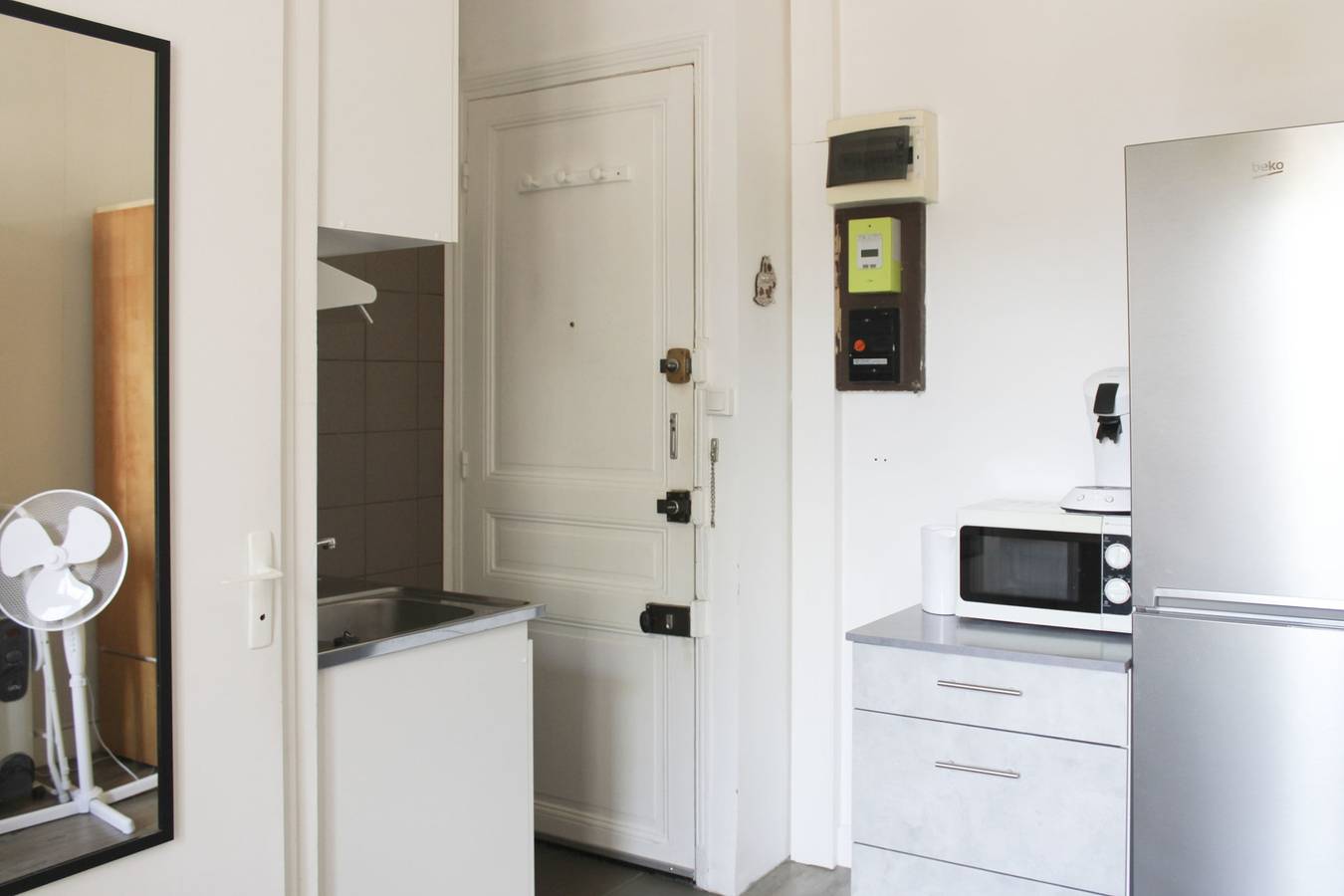 Appartement entier, Issy Porte de Versailles - Studio + Parking in Issy-les-Moulineaux, Hauts-de-Seine