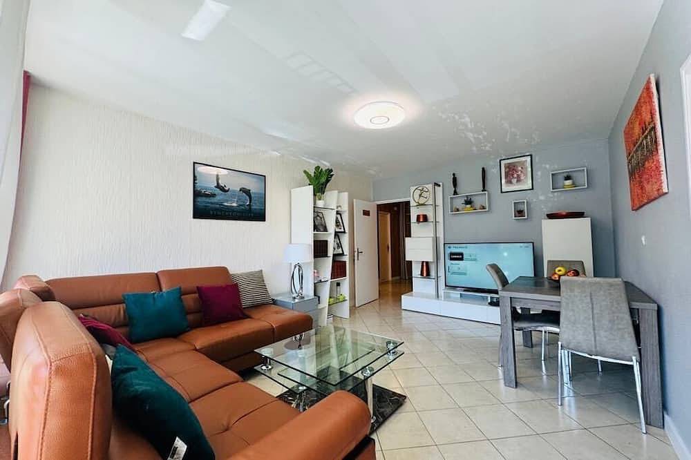 Guest Room  in Villeneuve-Saint-Georges, Valle del Marne