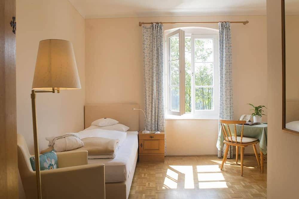 Einzelzimmer - Hotel Landsitz Pichlschloss in Mariahof, Lavanttaler Alpen