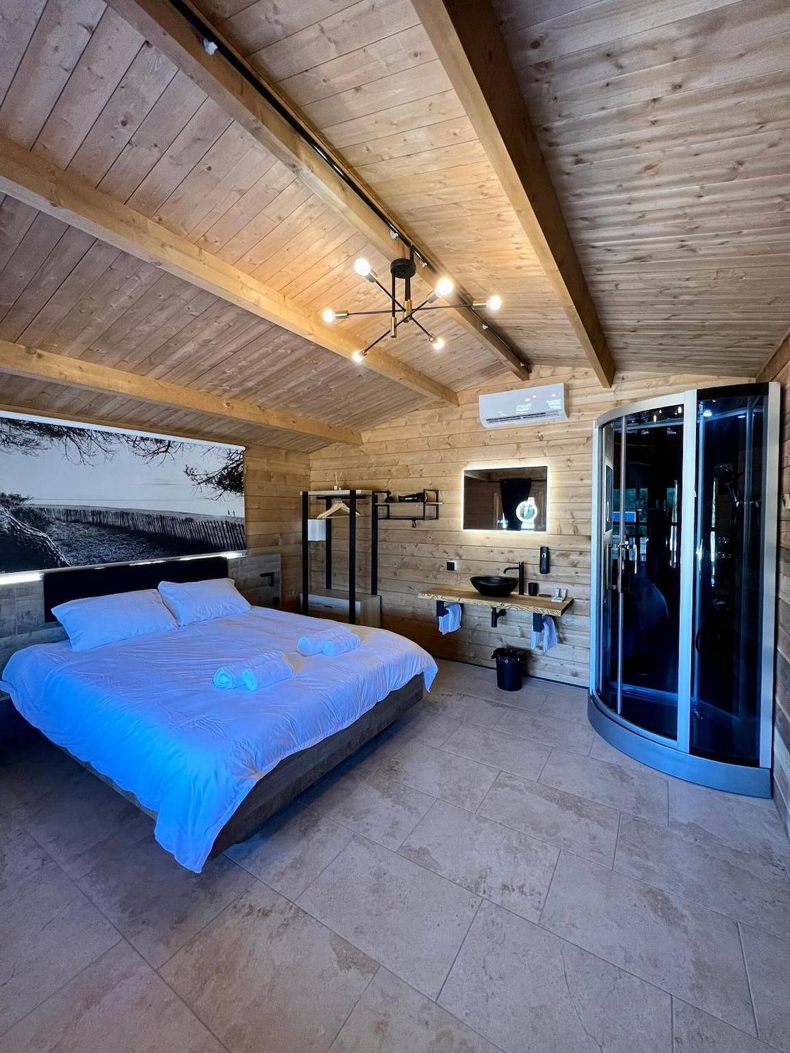„Les Chalets De Tesa“ mit Bergblick, Wlan und Klimaanlage in Occhiatana, Calvi und Umgebung