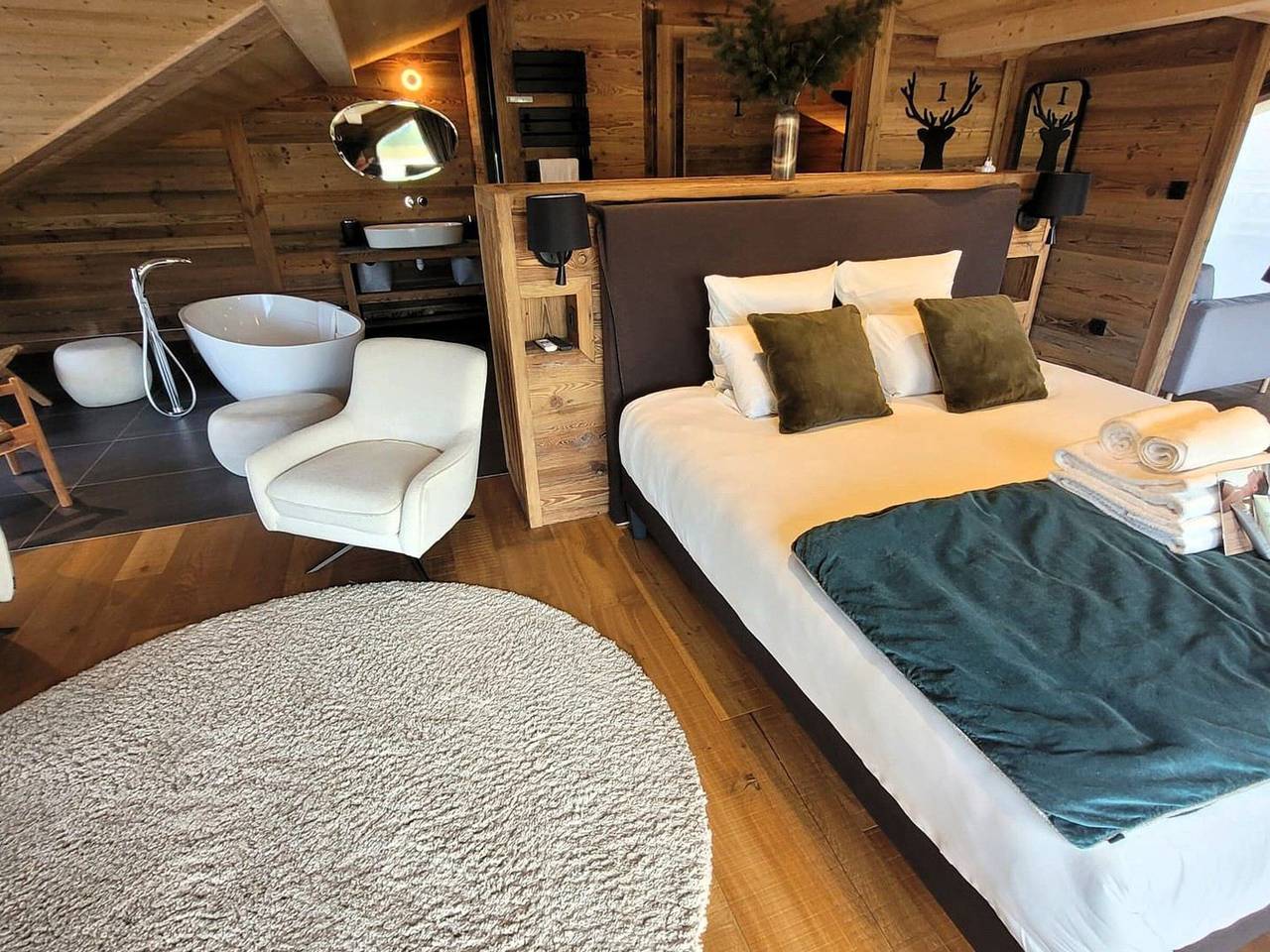 Chalet 5* aux Gets: Luxe, jacuzzi, sauna, chiens admis in Les Gets, Les Portes du Soleil
