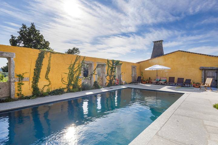 Casa das Oliveiras : Vue montagne, Wi-Fi, climatisation in Vale do Neiva, Distrito de Viana do Castelo