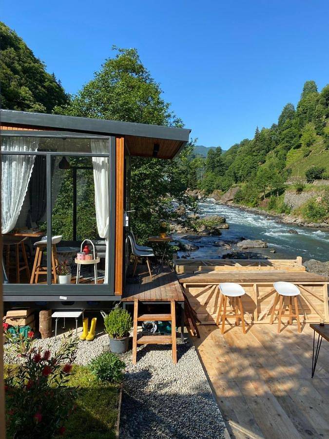 Resort für 4 Personen, mit Seeblick und Ausblick sowie Garten - 1