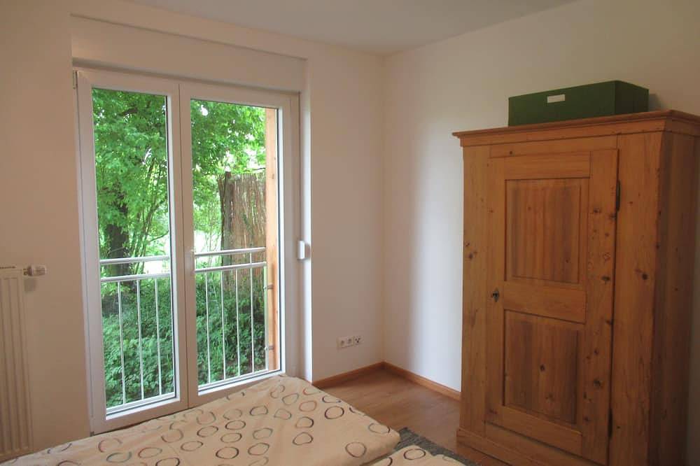 Ganze Wohnung, Ferienwohnung im Grünen in Gottenheim, Südschwarzwald