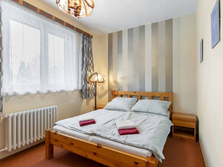 Ferienhaus für 8 Personen, mit Balkon und Terrasse sowie Garten und Sauna in Nordböhmen - 4