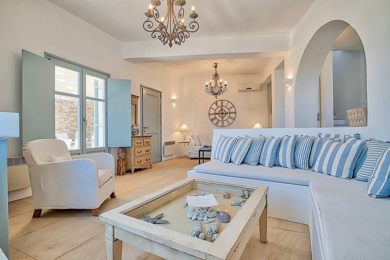 Villa 'Afroditi B' avec vue sur mer, Wi-Fi et climatisation in Unité régionale de Paros