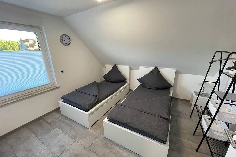 Ganze Wohnung, Moderne Wohnung nah am Cappenberger-See, 1-4 Gäste in Lünen, Ruhrgebiet