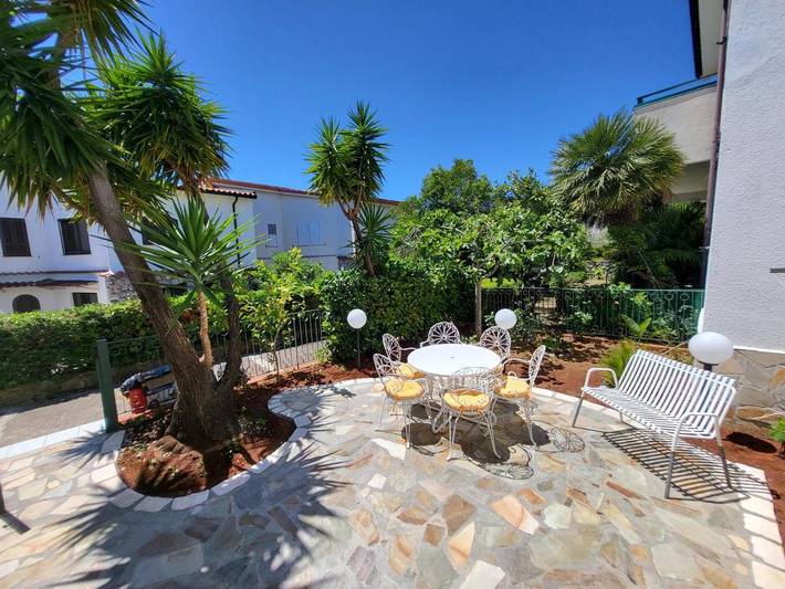 Gîte pour 6 personnes, avec terrasse à Scalea - 2