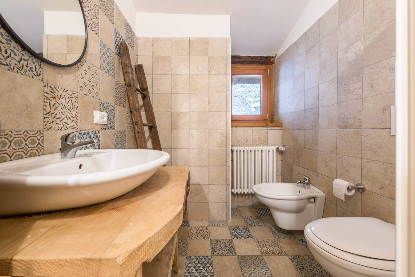 Ganze Wohnung, Ferienwohnung Agriturismo "Al Gallo Nero Lilla" am Gardasee mit Garten & Wlan in Tenno, Gardasee-Berge