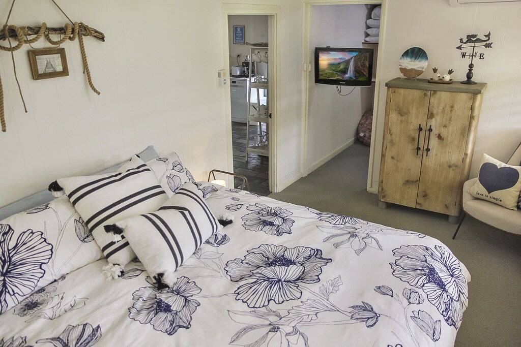 .Beach getaway, pet friendly, coastal vibe in Aldinga Beach, City of Onkaparinga