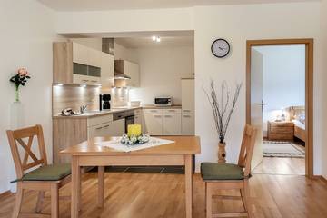 Gîte pour 2 personnes, avec jardin à Lindberg