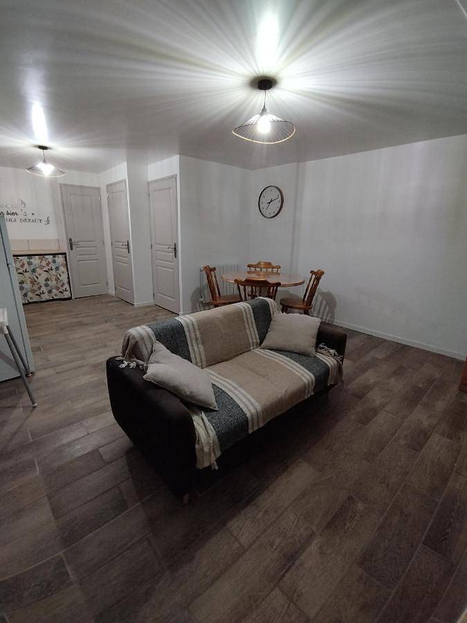 One-Bedroom House in Hardinghen, Région de Calais
