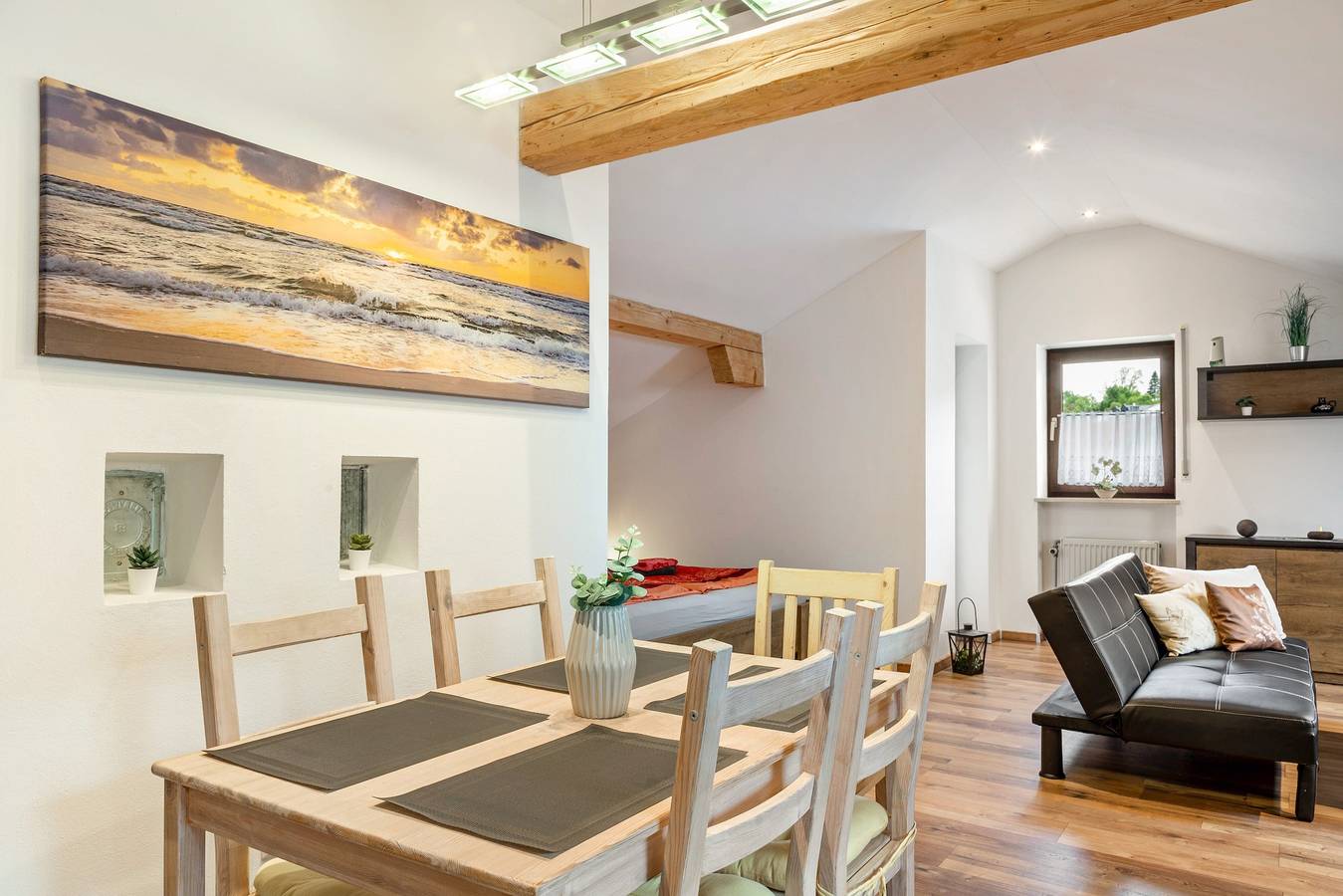 Ganze Wohnung, Ferienwohnung 'Lusen' mit Gemeinschaftsterrasse, Gemeinschaftsgarten und Wi-Fi in Perlesreut, Ostbayern