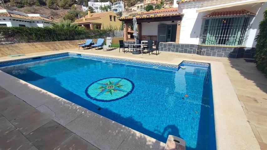 Gjestehus for 2 personer, med Hage og Badebasseng i Malaga