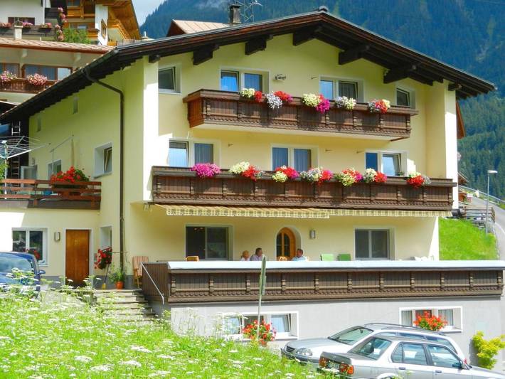 Bnb für 2 Personen, mit Balkon und Terrasse sowie Ausblick in Silvretta Montafon - 2