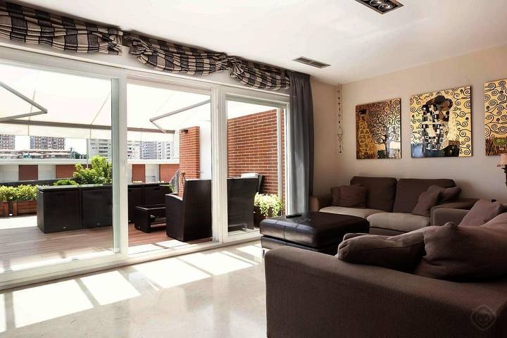 Chalet para 8 personas, con jardín y piscina para niños, Se admiten mascotas en Maresme - 4