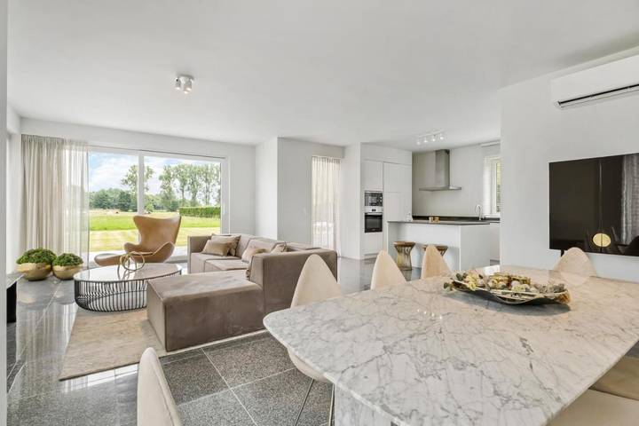 Location de vacances pour 8 personnes, avec jardin et vue, animaux acceptés à Aalter