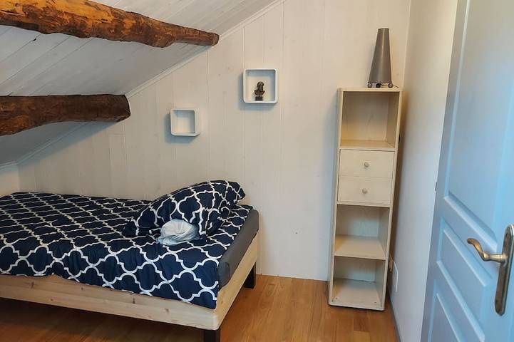 Location de vacances pour 10 personnes, avec terrasse et jardin dans Tignac - 3