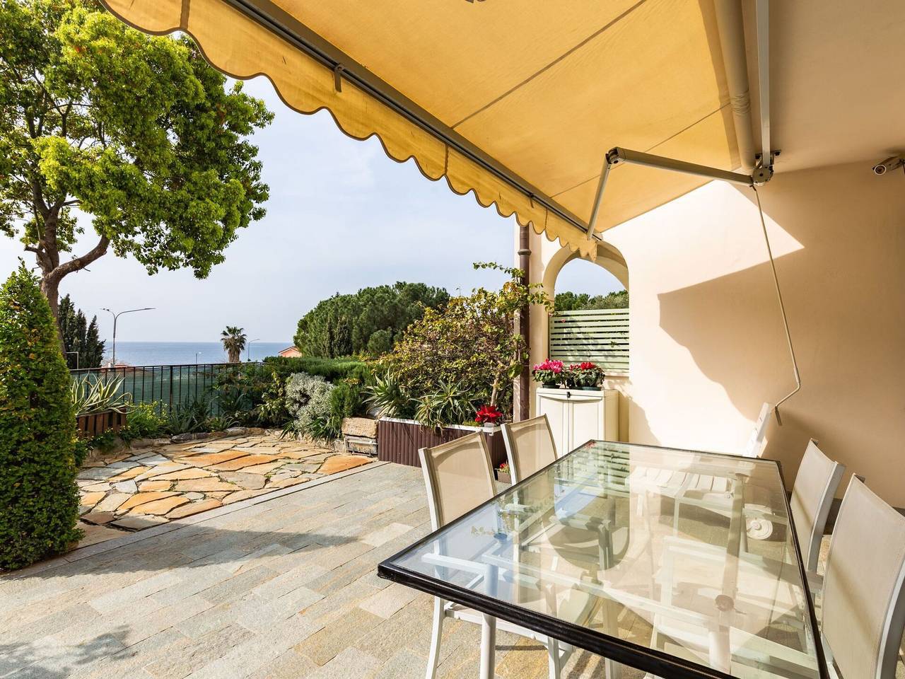 Ganze Wohnung, Cristina - Cristina 606.1 in Riva Ligure, Riviera di Ponente