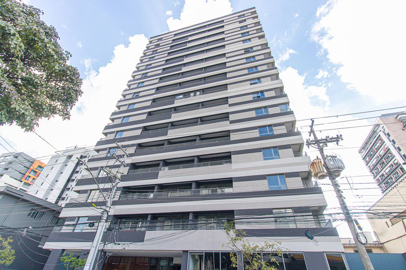 Apartamento entero, Loft Pet Friendly com Academia a 450m do Metrô in Moema, São Paulo