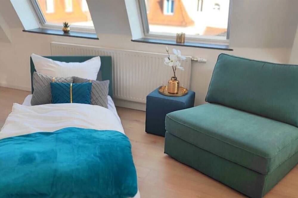 Entire apartment, Elapart by Homely Stay - Loft mit Dachterrasse in Bad Kissingen, Rhön-Bayern