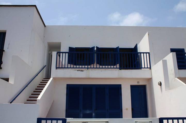 Gîte pour 4 personnes, avec vue ainsi que balcon et vue sur le lac, adapté aux familles à Orzola - 3