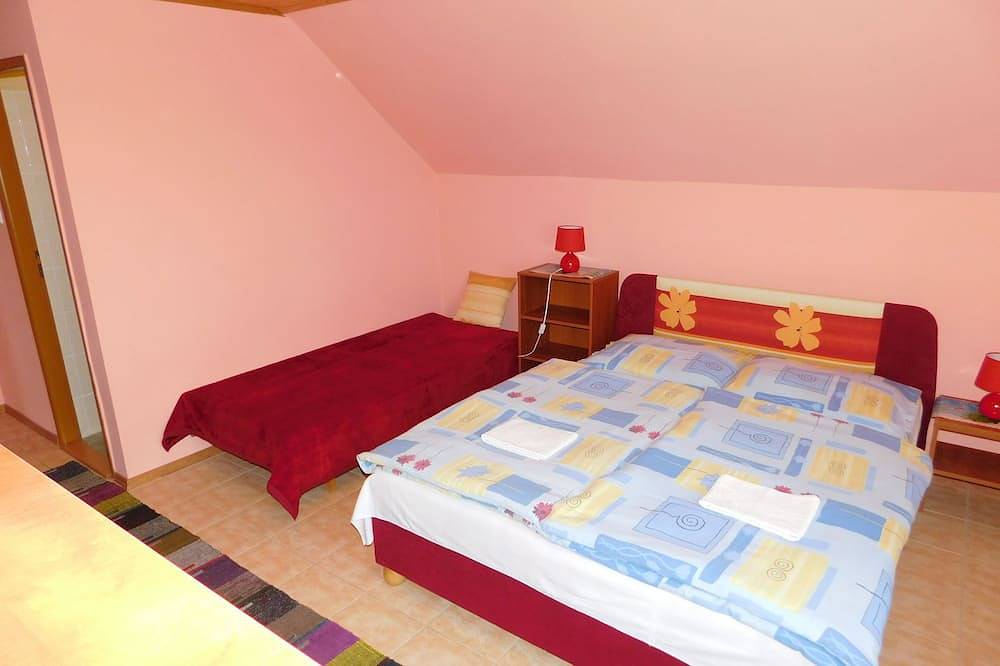 Ganze Wohnung, Dachwohnung Tania - Tatra in Závažná Poruba, okres Liptovský Mikuláš