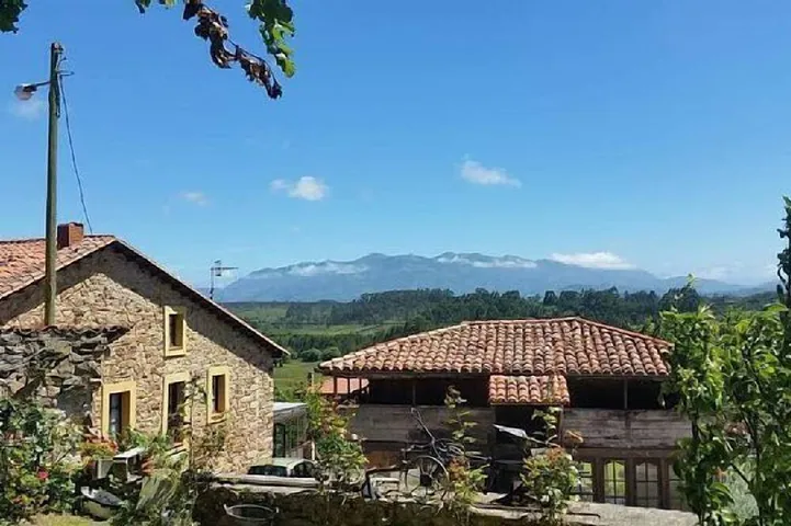 Gîte pour 8 personnes, avec jardin et terrasse - 1