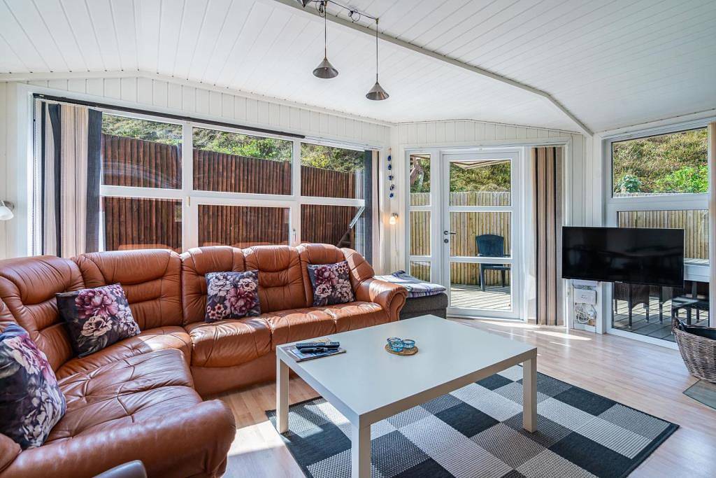 Ferienhaus in Henne Strand mit Whirlpool und Sauna in Henne, Varde