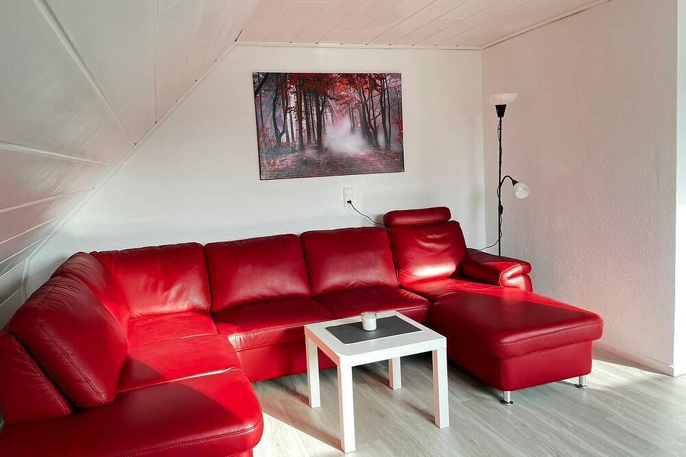 Ganze Wohnung, Moderne Ferienwohnung mit großem Balkon in Königslutter am Elm! Hunde willkommen in Königslutter am Elm, Braunschweig und Umgebung