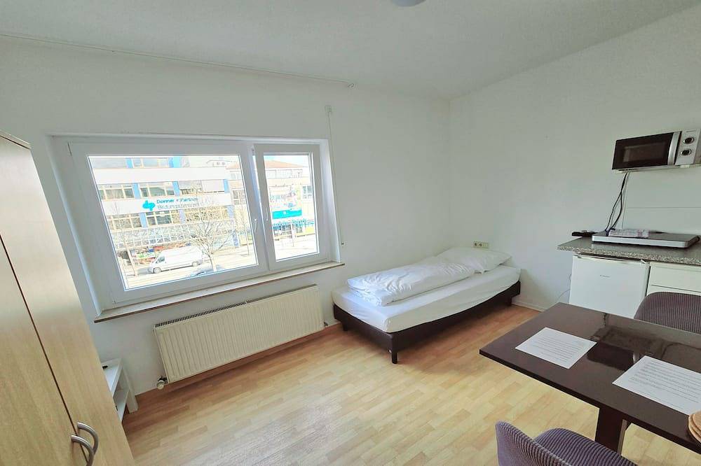 Ganze Wohnung, Apartments Efde Gmbh - Allee 41, Heilbronn - Studiopartment 25 in Heilbronn, Kurpfalz
