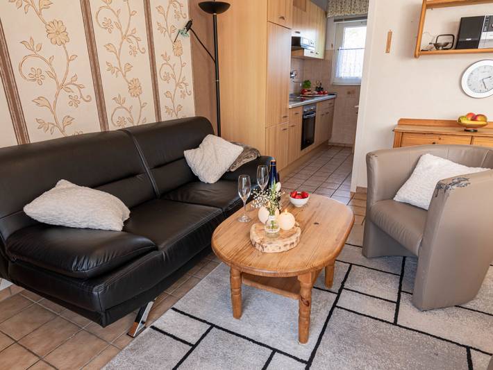 Ferienhaus für 4 Personen, mit Terrasse und Garten in Norden-Norddeich - 2