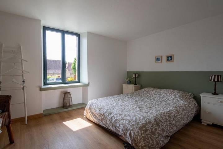 Gîte pour 2 personnes, avec jardin et vue à Génis