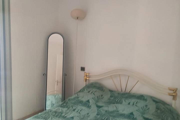 Villa pour 10 personnes, avec terrasse ainsi que jardin et piscine, animaux acceptés dans Marseillan-Plage - 4