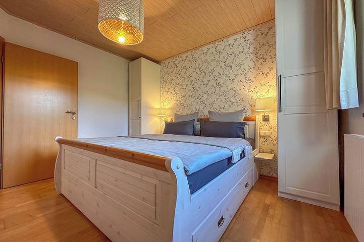 Ferienhaus für 4 Personen, mit Terrasse, mit Haustier in Hellenthal - 3