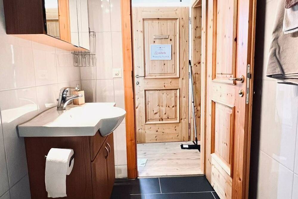 Geheel appartement, Chalet Alpenblick in Sigriswil, Meer van Thun