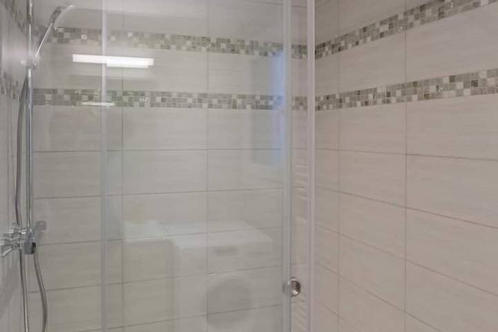 Location de vacances pour 2 personnes, avec terrasse à Notre-Dame-du-Pré - 3