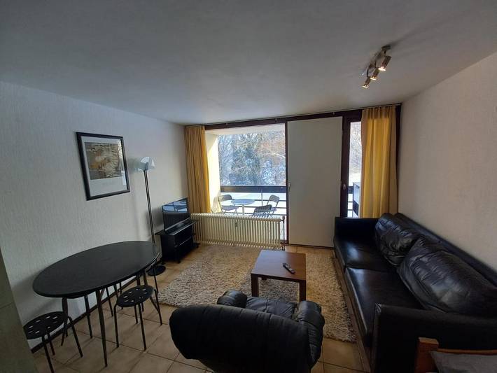 Gîte pour 6 personnes, avec Terrasse ainsi que Jardin et Vue à La Calamine