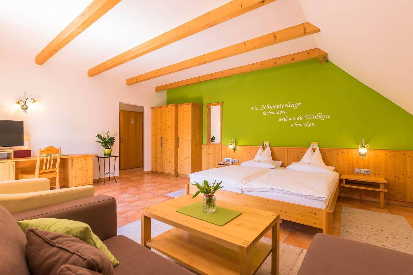 Gemütliches Wohlfühlzimmer in Bad Loipersdorf, Steirerland