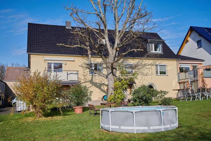Ferienwohnung für 4 Personen, mit Balkon und Garten in Riesa
