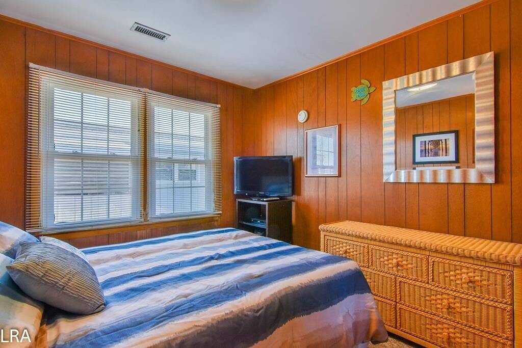 Vacation House for 8 Guests in Surf City, Topsail Island