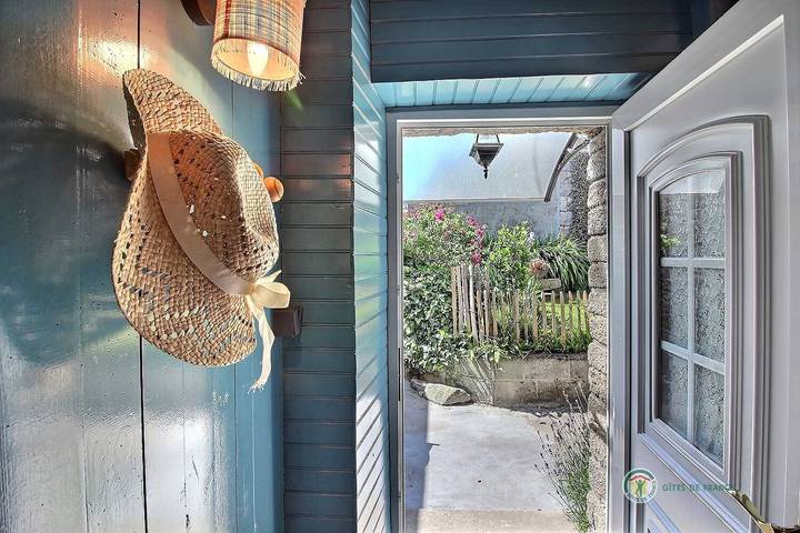 Gîte pour 4 personnes, avec jardin, animaux acceptés à Ploubazlanec - 2