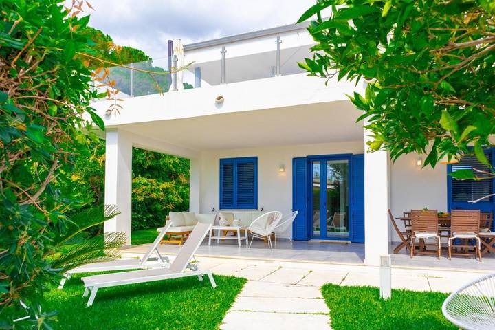 Villa per 10 persone, con panorama e giardino - 1